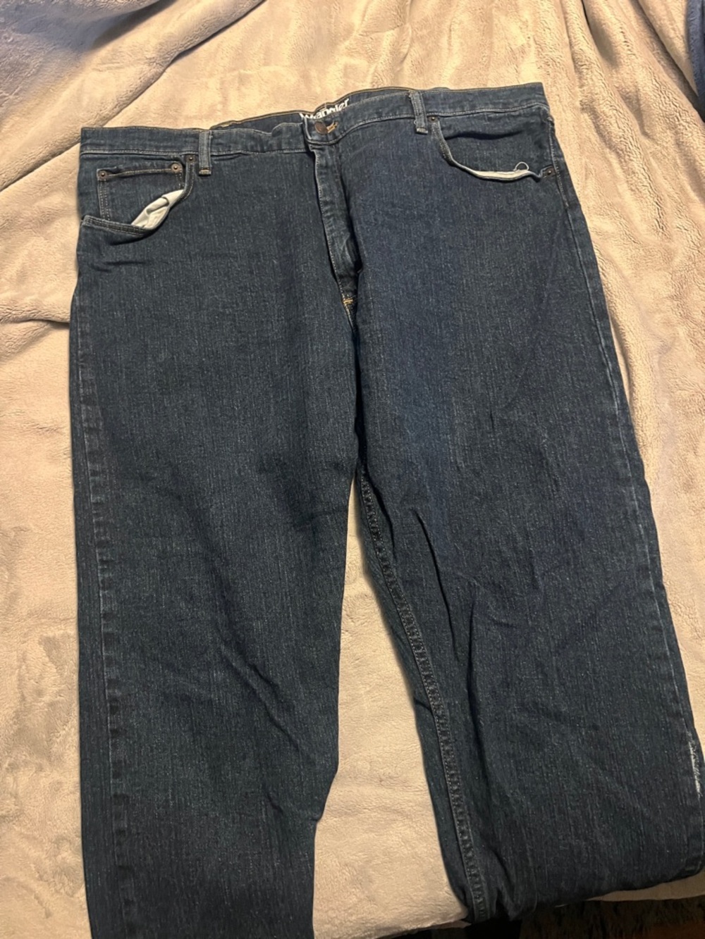 Wrangler Men's Dark Blue Relaxed Fit Jeans